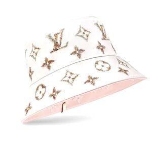 Authentic Louis Vuitton Beige and Cream Reversible Bucket Hat EUC. With …